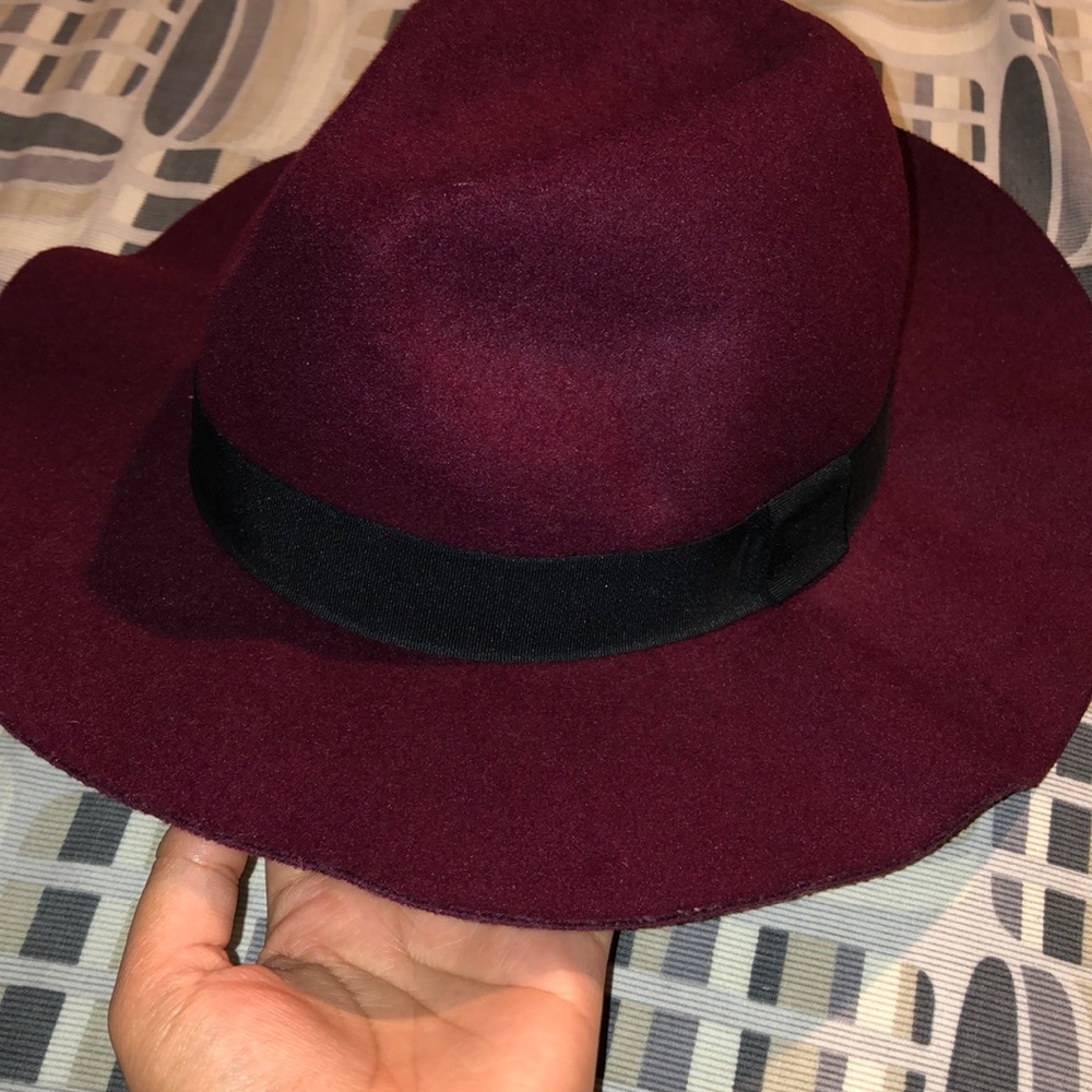 New Burgundy Wool Fedora Hat - Picture 12 of 15